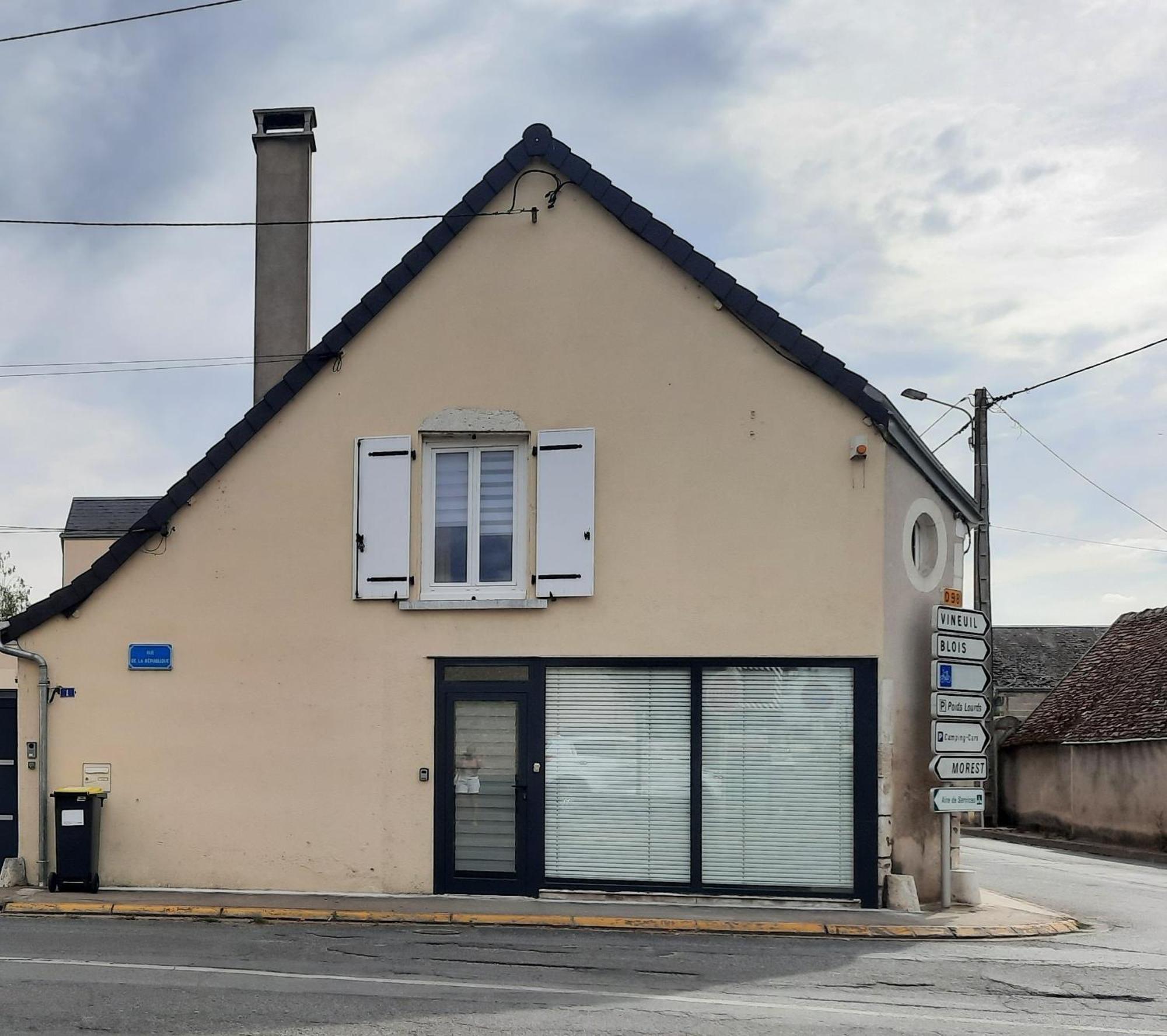 Grand Appartement Tout Confort Proche De Chambord Saint-Claude-de-Diray Екстериор снимка